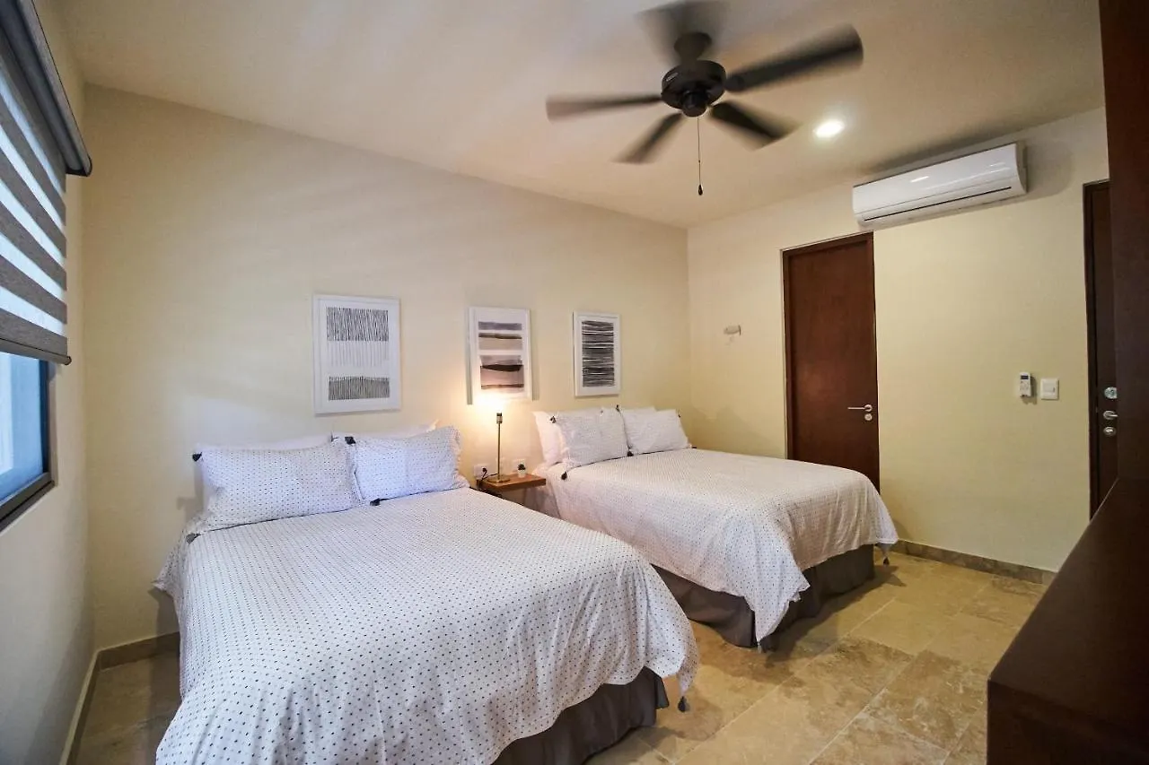 Apartment Premium Condo With Private Terrace And Pool View